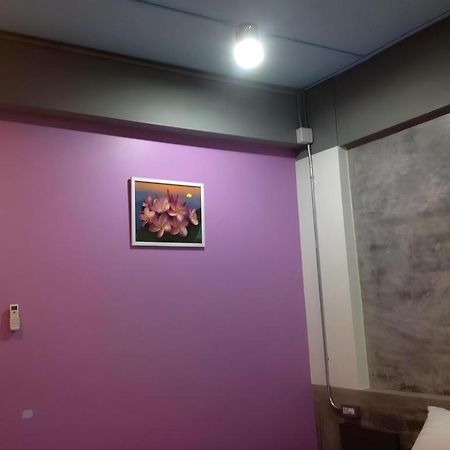 Pornsiri Hotel Sisaket Exteriér fotografie