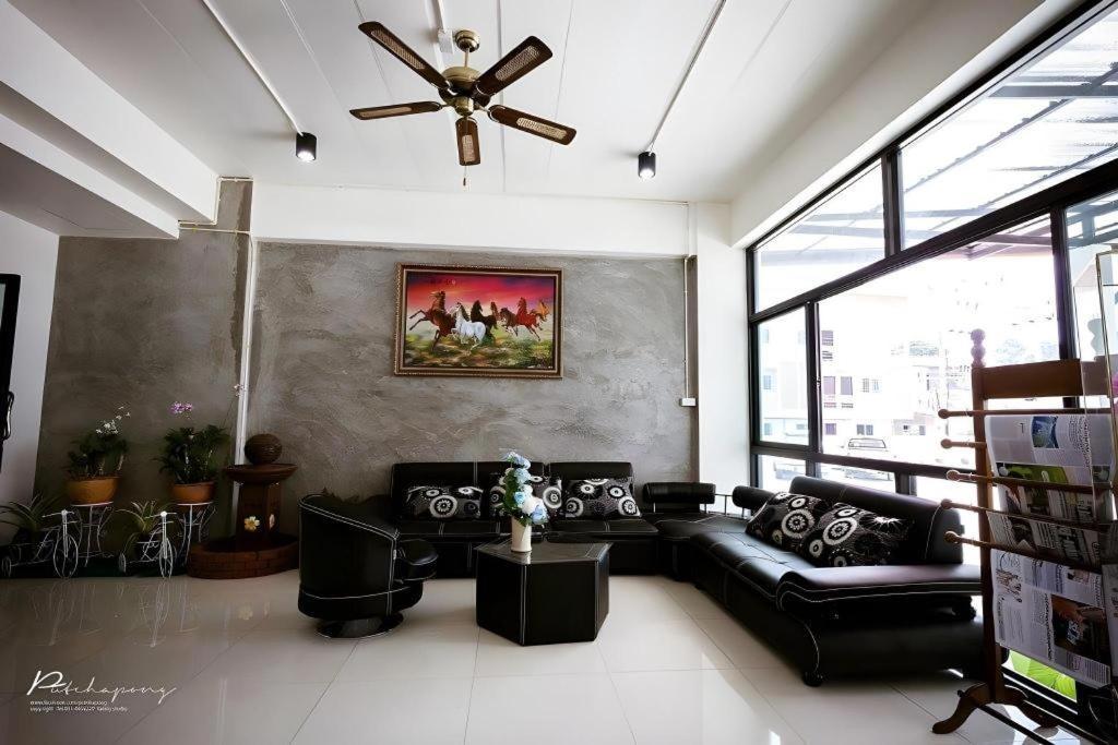 Pornsiri Hotel Sisaket Exteriér fotografie